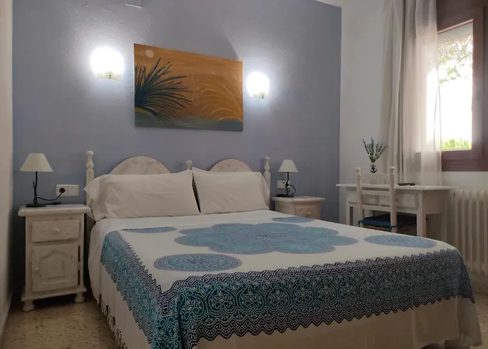 Pensjonat Pinares Lloret de Mar